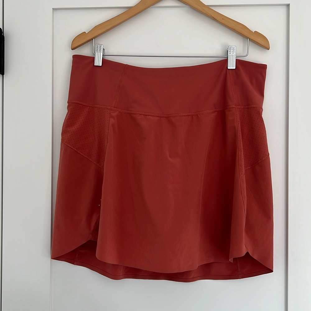 Athleta salmon-colored skort size 1X